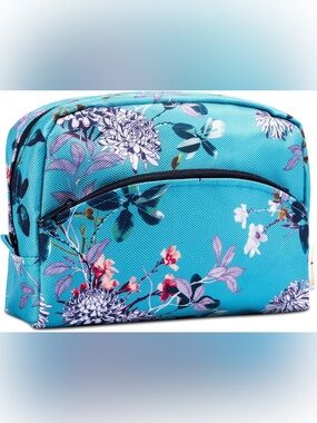 Bang & Carsen makeup pouch